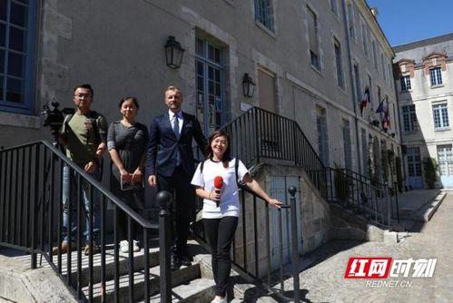 云南吃瓜事件网红视频,网红视频引发的网络热议与反思  第3张